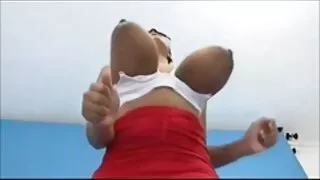 Sarışın siyah bir eski türk pornosu izle horoz çalışır!