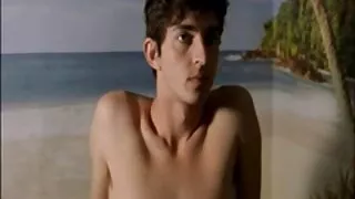 Bebeğim erkeğini memnun et eski türkçe porno izle